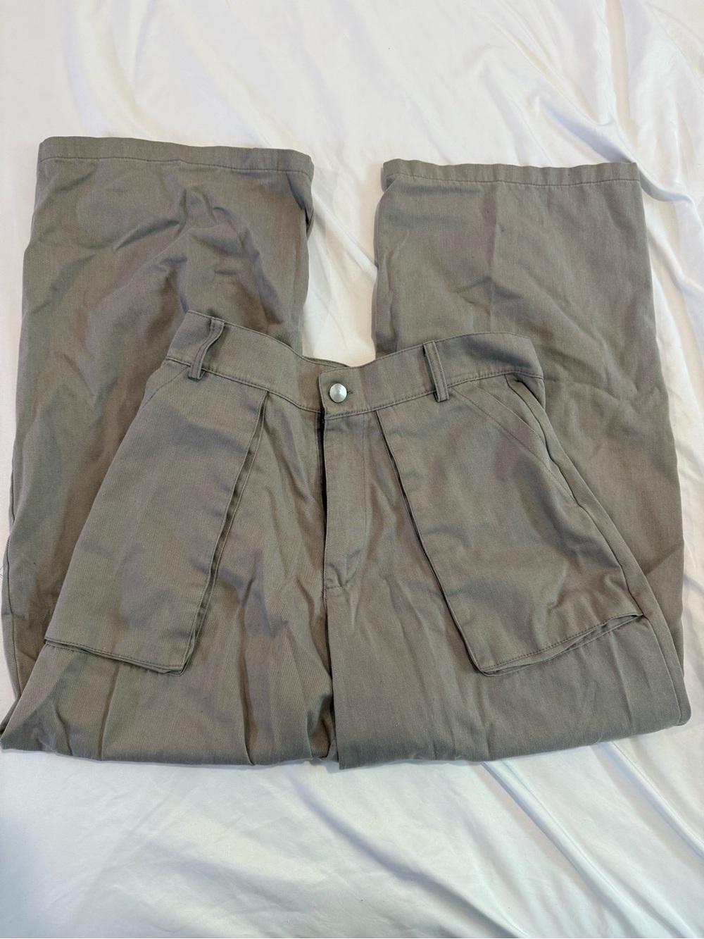Boohoo Petite Cargo-Style Jeans in Olive